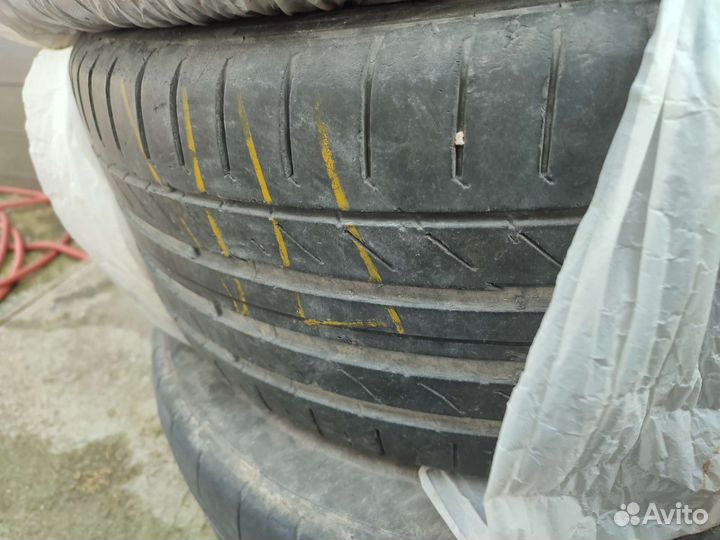 Continental ContiPremiumContact 5 SUV 235/45 R19