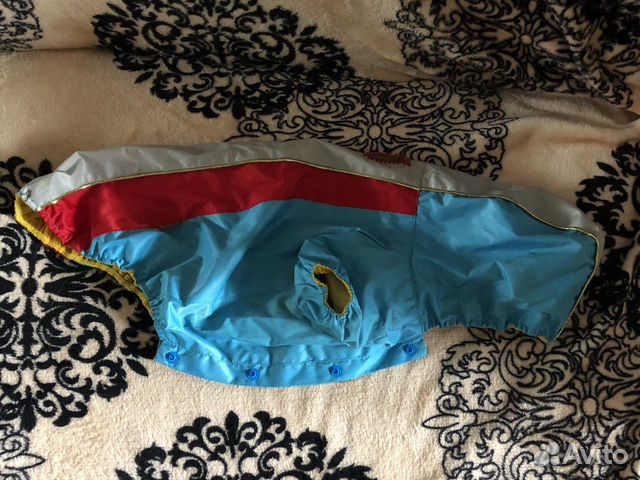 Продам куртку для небольшой собаки