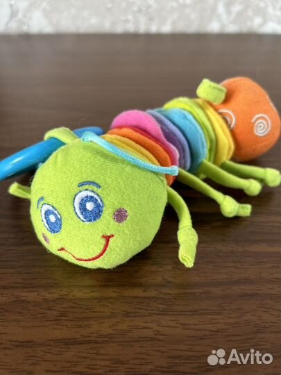 Гусеница погремушка