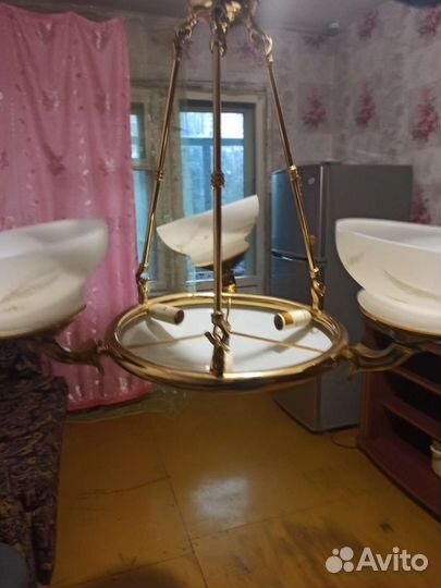 Люстра 3 плафона