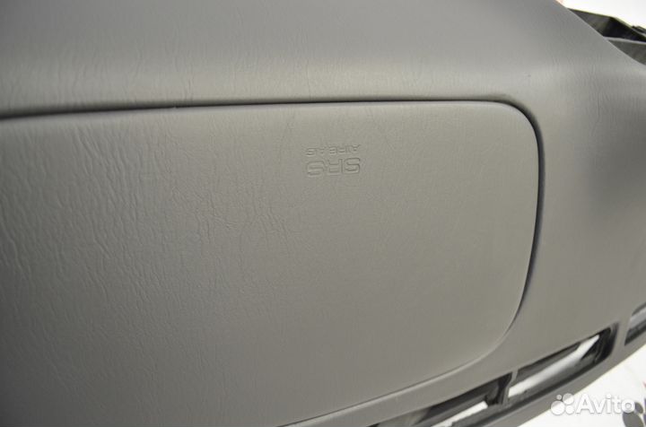 Торпедо панель приборов Nissan Terrano