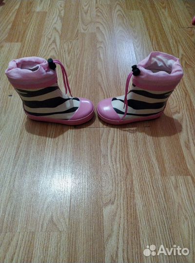 Резиновые сапоги