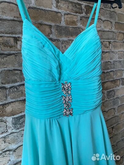 Платье вечернее