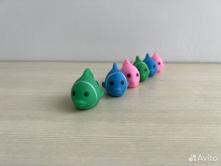 Рыбки резиновые