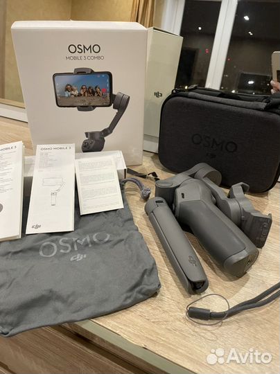 Стабилизатор DJI osmo mobile 3 Combo
