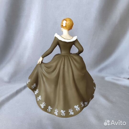 Статуэтка Бисквитный фарфор Coalport