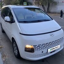 Hyundai Staria 2.2 AT, 2021, 159 638 км, с пробегом, цена 4 400 000 руб.