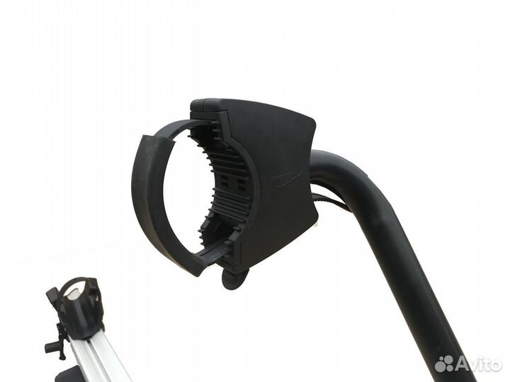 Велокрепление на крышу автомобиля LUX Profi