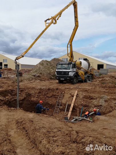 Аренда Автобетононасоса, услуги бетононасоса