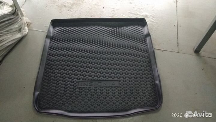 Ковер багажника Инсигния. Новый