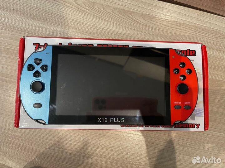 Портативная игровая приставка Х12 plus