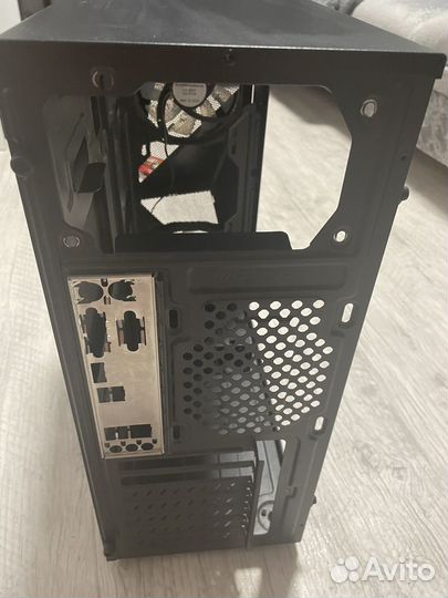 Корпус aerocool для пк