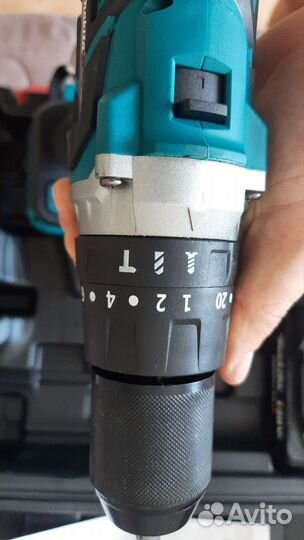Аккумуляторная дрель для ледобура