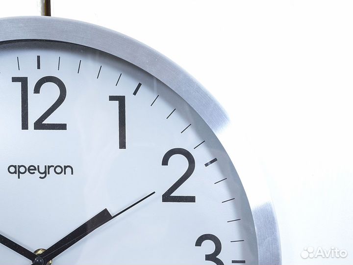 Настенные часы apeyron