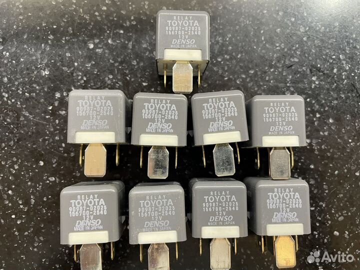 Реле предохранитель Toyota Lexus