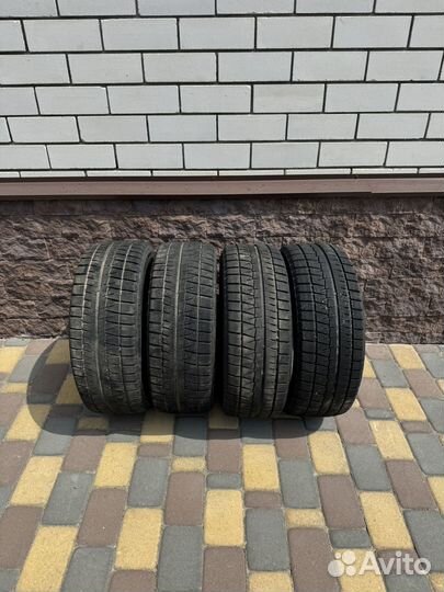 Bridgestone Blizzak Revo GZ 205/55 R16