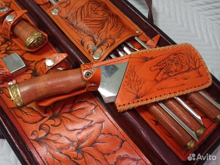 Набор шампуров в кожаном чехле подарочный