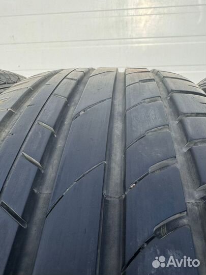 Charmhoo Sports T1 235/60 R18 103V