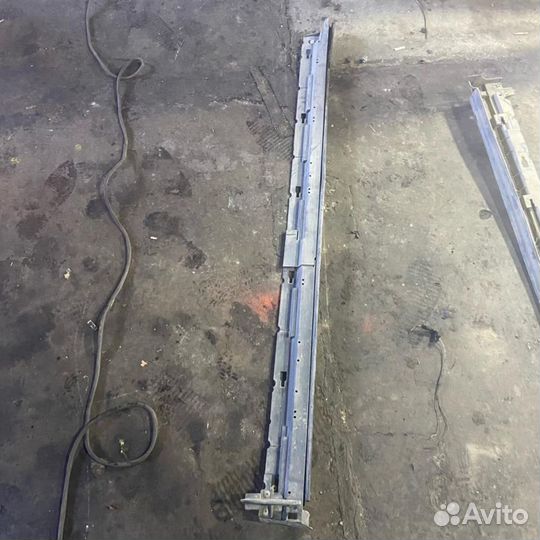 Накладка на порог (наружная) Mazda CX-7