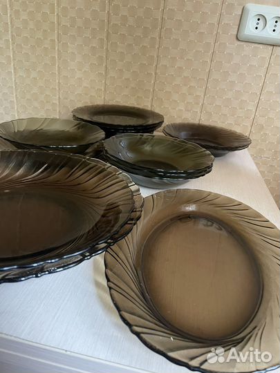 Набор столовой посуды тарелки