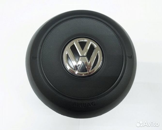 Крышка подушки безопасности руля Golf GTI 7 рестай