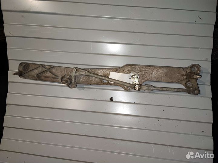 Трапеция стеклоочистителей BMW E39