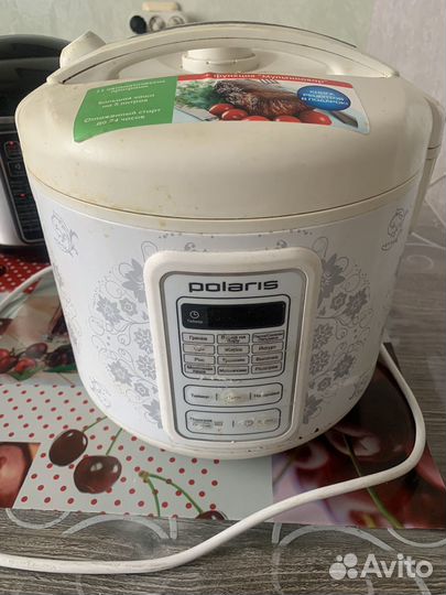 Мультиварка и чайный набор