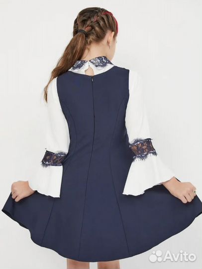 Школьный сарафан новый 140