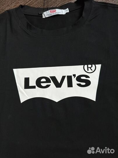 Футболка levis черная