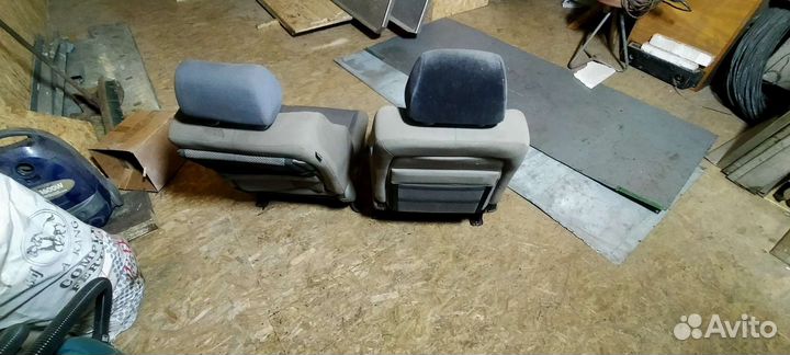Автомобильные сидения бу