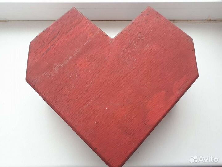 Декоративный фанерный ящик для подарков