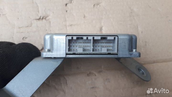 Блок управления АКПП Nissan Tiida Latio DBA-SC11