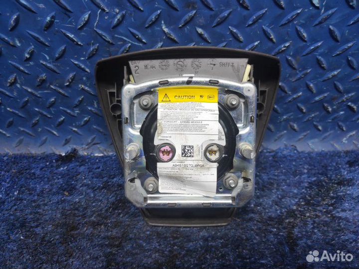 Подушка безопасности в руль Cadillac Escalade 3