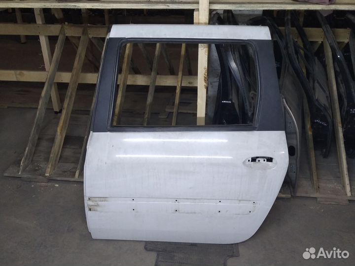 Дверь задняя левая LADA Largus Cross