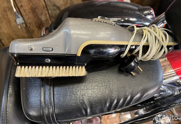 Пылесос автомобильный советский