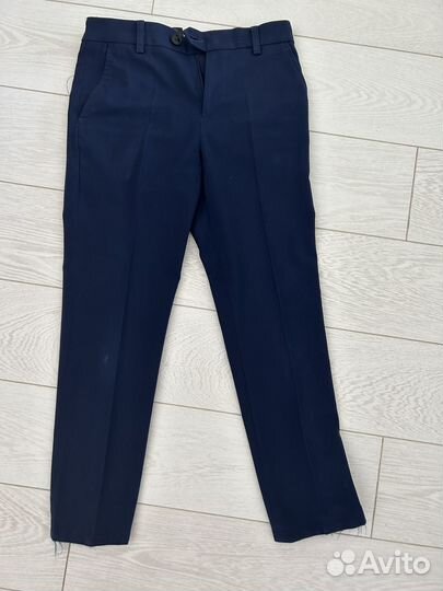 Школьный костюм Next 140 после химчистки