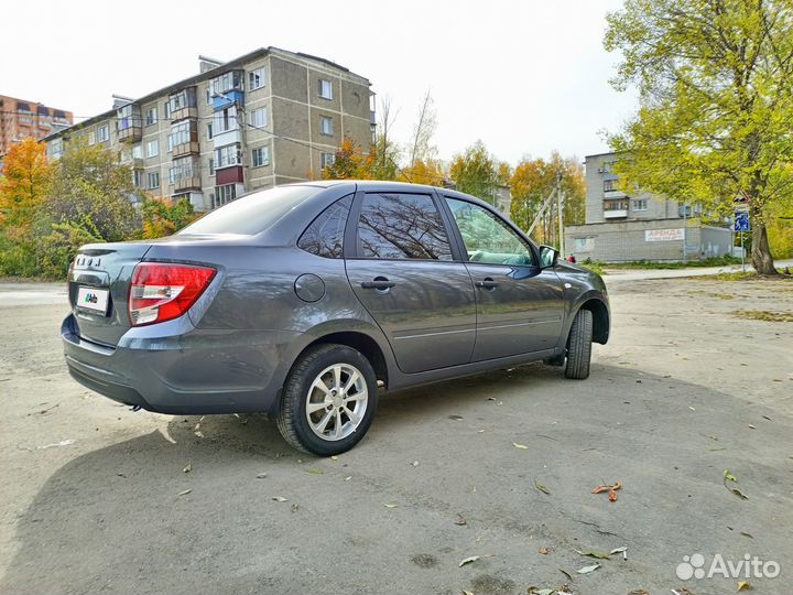 LADA Granta 1.6 МТ, 2019, 29 500 км