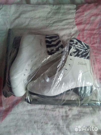 Коньки фигурные 37 размер