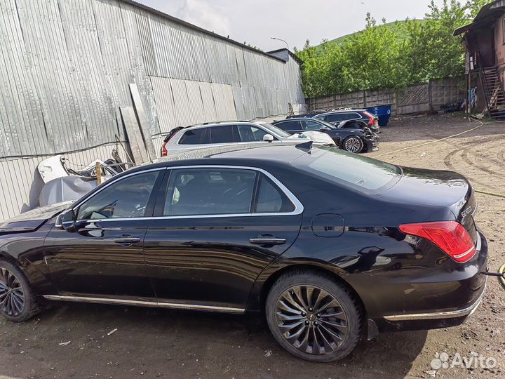Genesis G90 2017г (бензин) 3.8 AT 4WD по запчастям