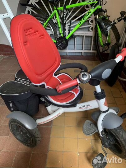 Детский велосипед с родительской ручкой