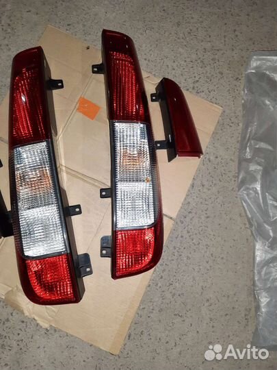 Задние фонари на мерседес вито виано 639
