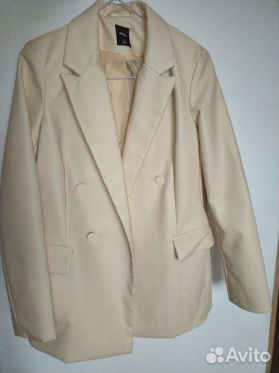 Пиджак женский