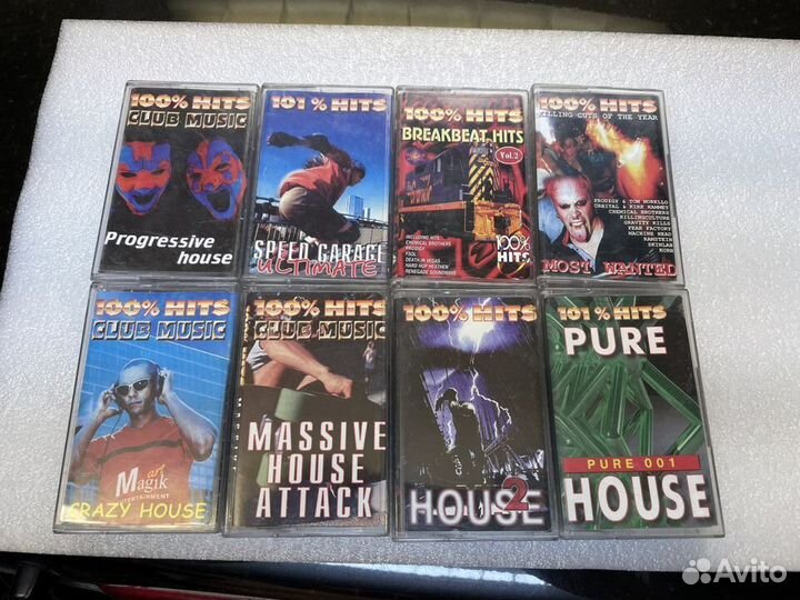 Аудиокассеты лицензия 8 шт