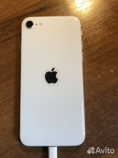 iPhone SE (2020), 128 ГБ