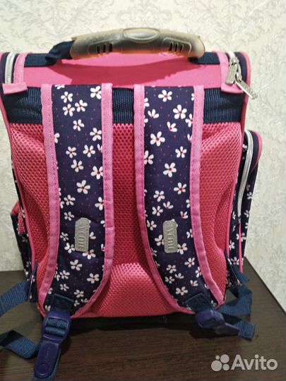 Школьный рюкзак