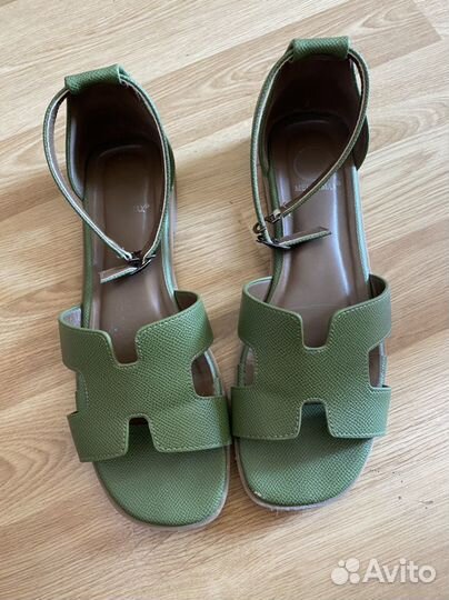 Сандалии 39 фирма Mergemax