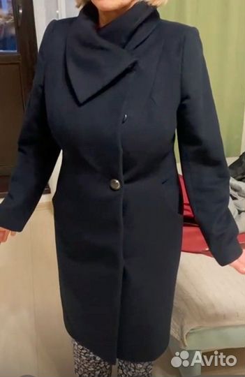 Пальто женское 46 48 бу