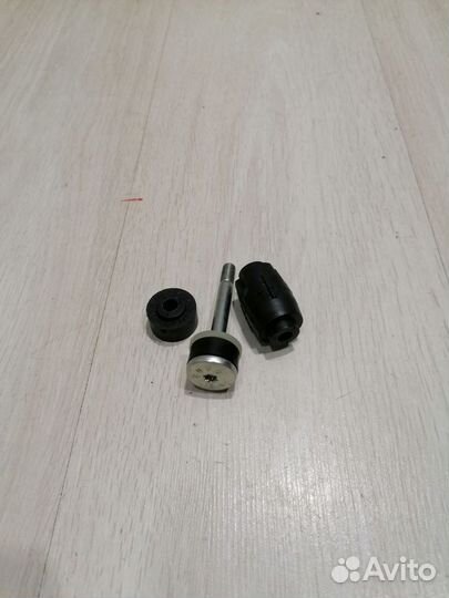 Стойка стабилизатора Renault sandero