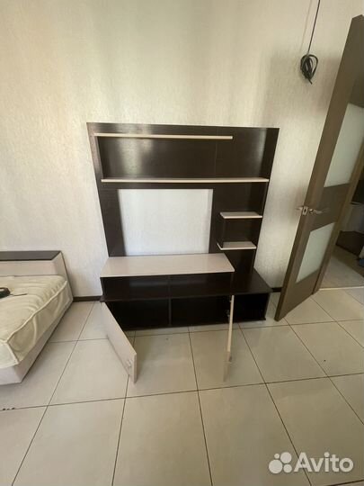 Подставка под телевизор