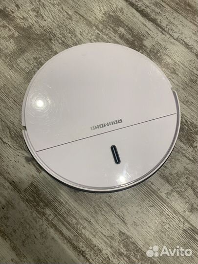 Робот пылесос моющий rednond